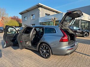 Volvo  B3 Geartr. MOMENTUM PRO - Pilot - Cam - BLIS