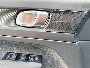 Volvo  T4 Recharge DKG R-DESIGN - 19' - Cam - H/K