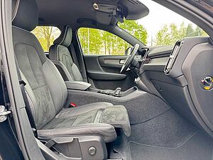 Volvo  T4 Recharge DKG R-DESIGN - 19' - Cam - H/K