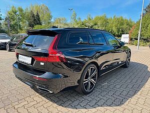 Volvo  T6 Recharge AWD Geartr. R-DESIGN - AHK - 360