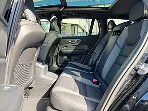 Volvo  T6 Recharge AWD Geartr. R-DESIGN - AHK - 360