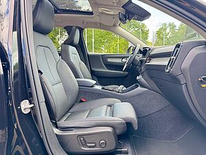 Volvo  B3 DKG PLUS DARK - 360 - Pixel - Pano - ACC