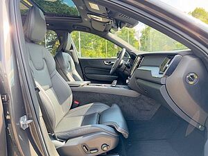 Volvo  T6 Recharge AWD R-DESIGN - AHK - 360° - 21'