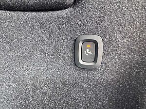 Volvo  T3 Geartr. R-DESIGN - AHK -Pilot -Cam -20'
