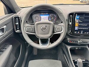 Volvo  T3 Geartr. R-DESIGN - AHK -Pilot -Cam -20'
