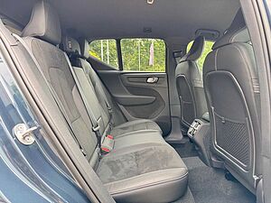 Volvo  T3 Geartr. R-DESIGN - AHK -Pilot -Cam -20'