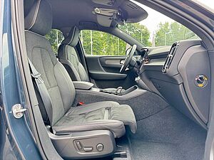 Volvo  T3 Geartr. R-DESIGN - AHK -Pilot -Cam -20'