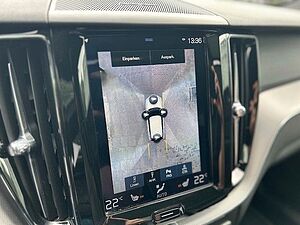 Volvo  D4 Geartronic R-DESIGN - AHK - 360 - Pano -
