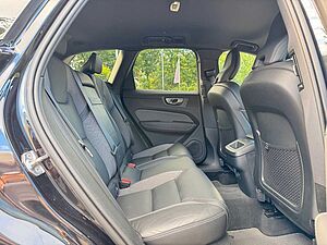 Volvo  B5 D AWD R-DESIGN - Pilot - Standhzg - BLIS