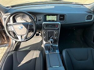 Volvo  D3 MOMENTUM -ACC-BLIS-CAM-19'