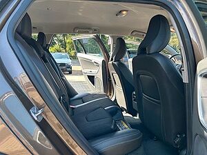 Volvo  D3 MOMENTUM -ACC-BLIS-CAM-19'
