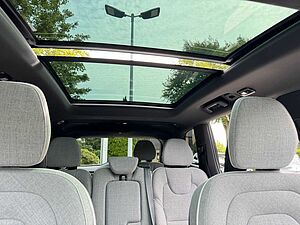 Volvo  T8 Recharge AWD PLUS DARK-7Sitzer-H/K-Pano-