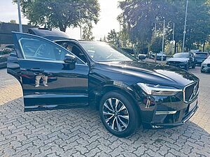 Volvo  B4 D Geartronic CORE- BLIS- Pilot- Voll-LED