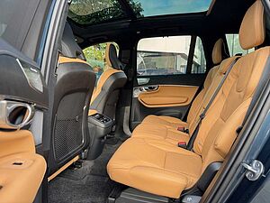 Volvo  B5 D AWD ULTIMATE BRIGHT-AHK-Sthg-Luft-7Si.
