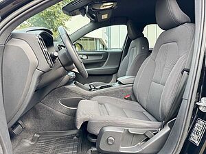 Volvo  Recharge Single Motor PLUS - AHK - Sthzg -