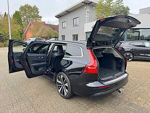 Volvo  B4 D Geartr. CORE - AHK - Sthzg - Pilot -Cam