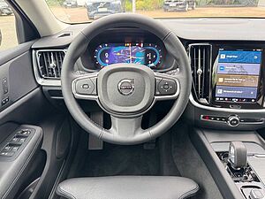 Volvo  B4 D Geartr. CORE - AHK - Sthzg - Pilot -Cam