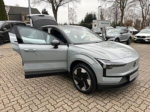 Volvo  Single Motor Extended Range RWD PLUS