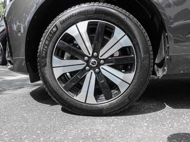 Volvo  T8 Twin Engine AWD R Design Pano Sthz. AHK