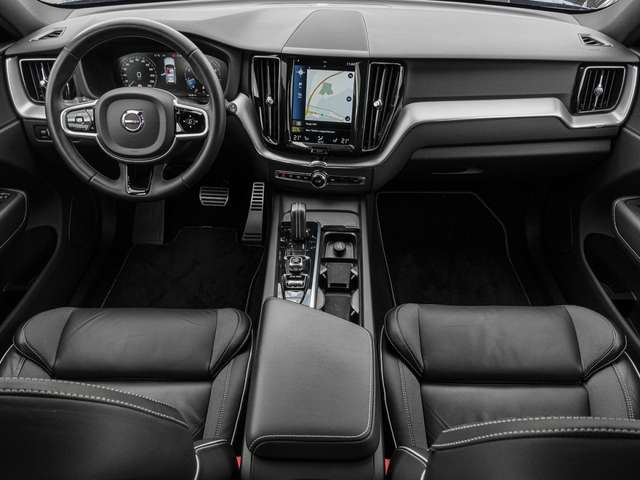 Volvo  B5 AWD R-Design AHK LED