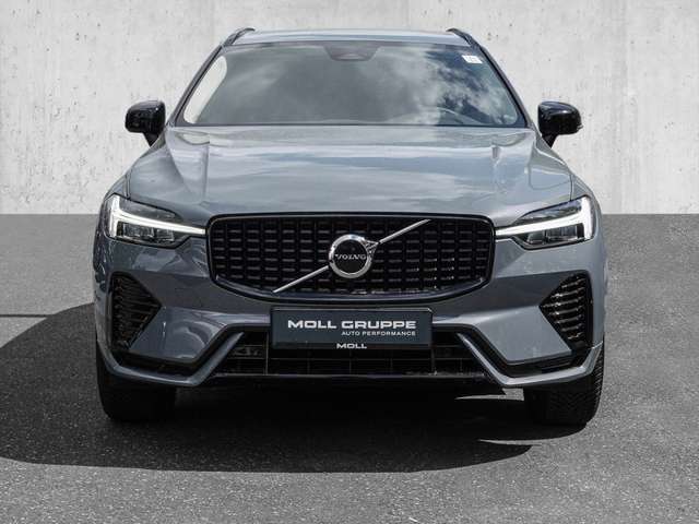 Volvo  B4 2WD Plus Dark ACC EL. HECK