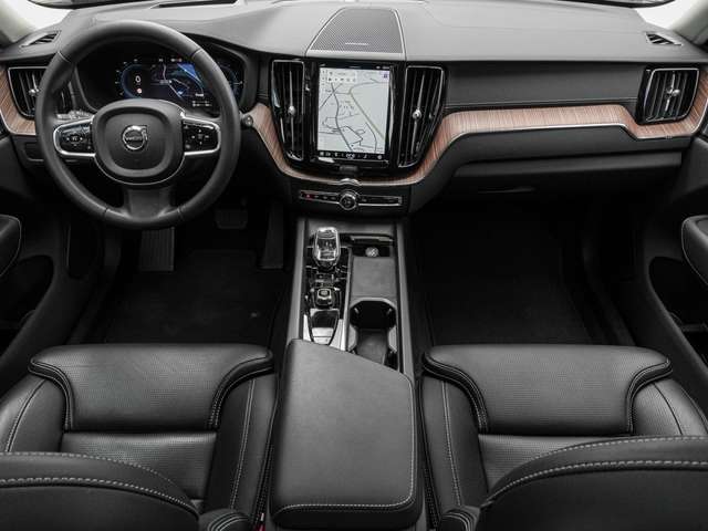 Volvo  T8 AWD Ultimate Bright Plug-In Sthz. Head UP LED