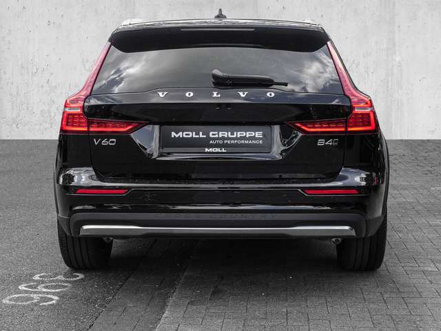 Volvo  B4 AWD Plus Kamera LED