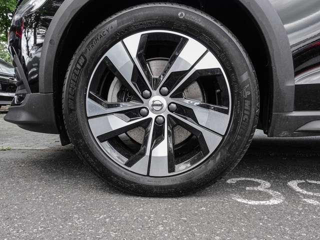Volvo  B4 AWD Plus Kamera LED