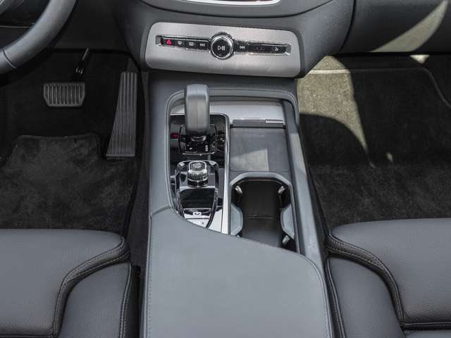 Volvo  T8 AWD Plus Bright KEYLESS