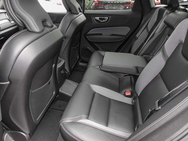 Volvo  T6 AWD Plus Dark MATRIX ACC AUT EL. HECK