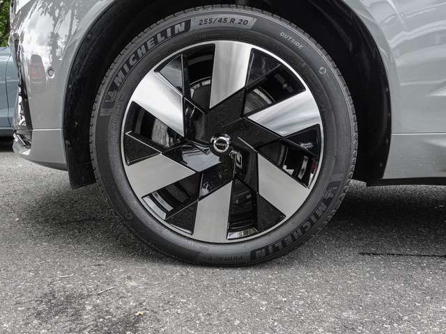 Volvo  T6 AWD Plus Dark MATRIX ACC AUT EL. HECK