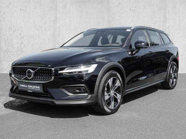 Volvo  B4 AWD Plus LED 4xShz