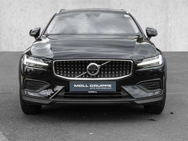 Volvo  B4 AWD Plus LED 360Grad