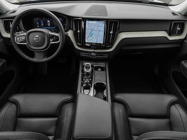 Volvo  T6 AWD Inscription Plug-In AHK Pano Sthz.