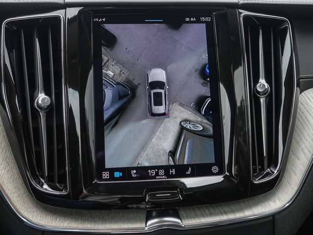 Volvo  T6 AWD Inscription Plug-In AHK Pano Sthz.