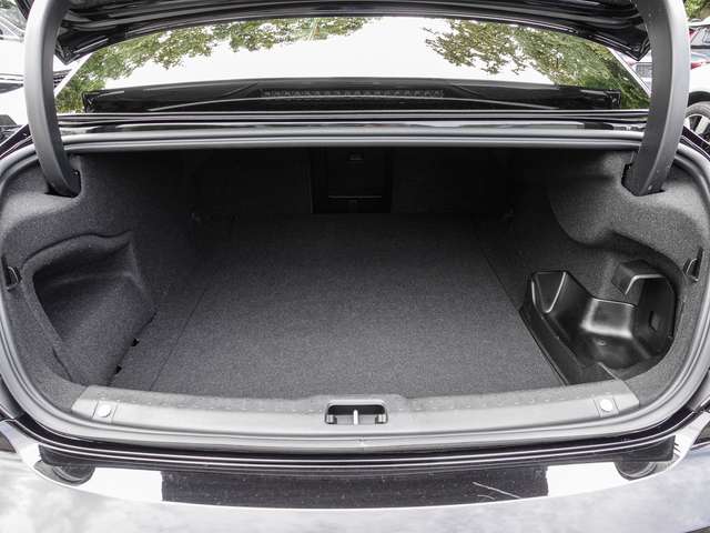 Volvo  T8 Twin Engine AWD Core MATRIX ACC AUT FLA