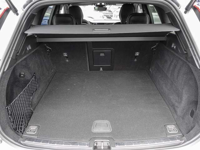 Volvo  T8 Twin Engine AWD R Design Plug-In