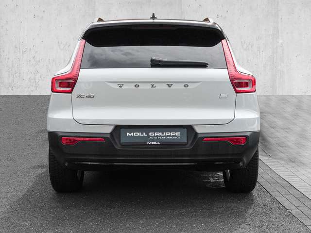 Volvo  T4 TwinEng 2WD R-Design Plug-In