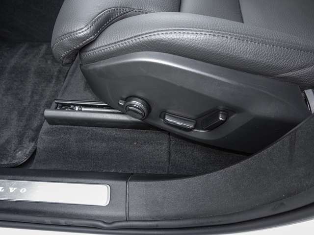 Volvo  T8 AWD Plus Bright MATRIX ACC AUT DYNLICHT