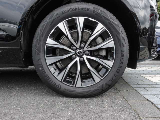 Volvo  B4 2WD Plus Dark SHZ AUT EL. HECK FLA KAM