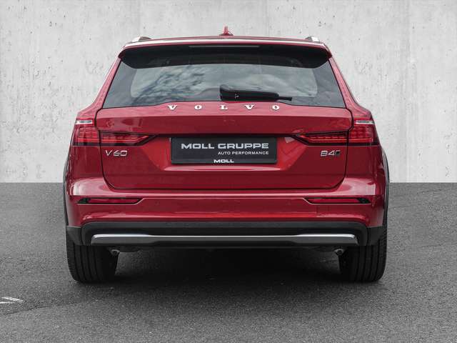 Volvo  B4 AWD Plus Kamera LED
