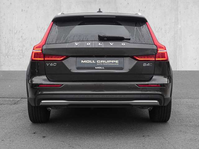 Volvo  B4 AWD Plus 4xSHZ ACC LED
