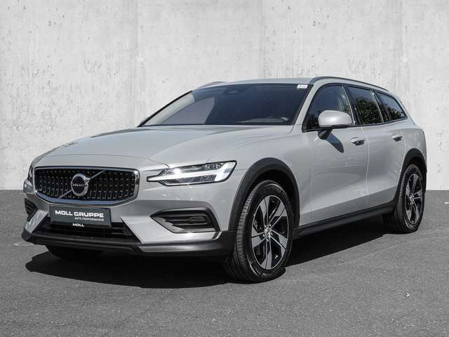 Volvo  B4 AWD Plus 4xSHZ ACC LED Kamera