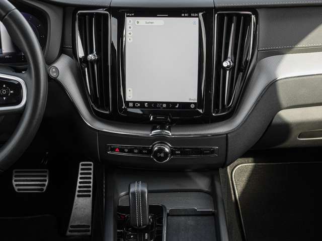 Volvo  B4 AWD R-Design ACC B&W 360Grad