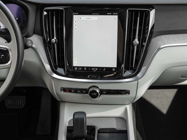 Volvo  B4 AWD Plus Pano LED 360Grad