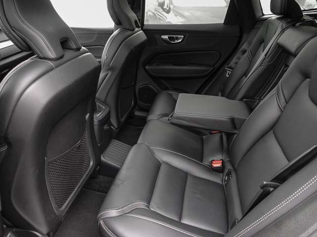 Volvo  XC 60 T8 Twin Engine AWD R Design Plug-In Pano Sth