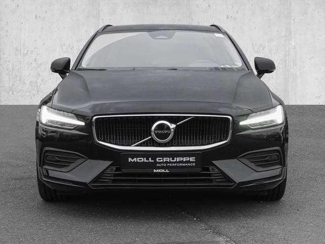 Volvo  V 60 B4 Core 4xSHZ AHK EL. HECK