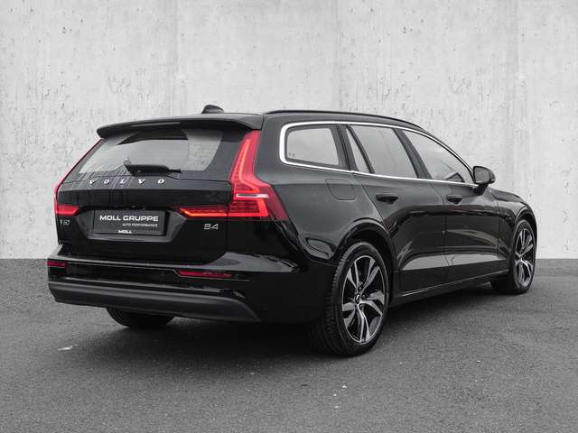 Volvo  V 60 B4 Core 4xSHZ AHK EL. HECK