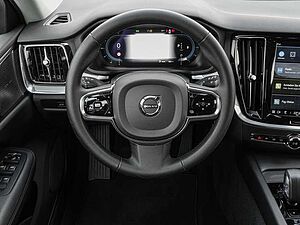 Volvo  B4 AWD Plus LED