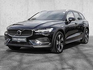 Volvo  B4 AWD Plus LED